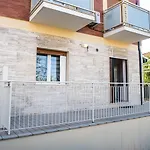 S027 - Sirolo, Nuovo Trilocale In Centro Con Aria Condizionata