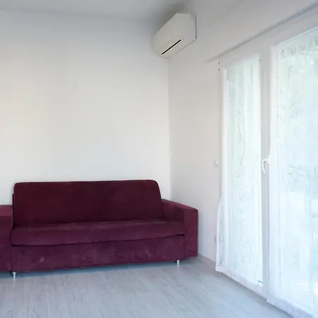 S027 - Sirolo, Nuovo Trilocale In Centro Con Aria Condizionata *