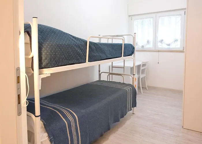 S027 - Sirolo, Nuovo Trilocale In Centro Con Aria Condizionata *